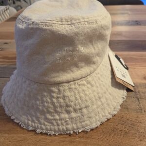 Billabong Cream Bucket Hat